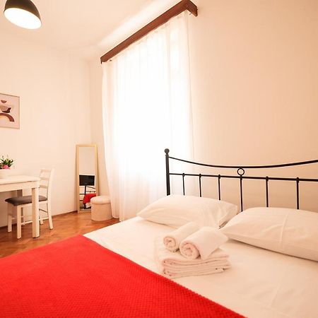 Cozy Studio Apartments In City Centar Stosija 扎达尔 外观 照片