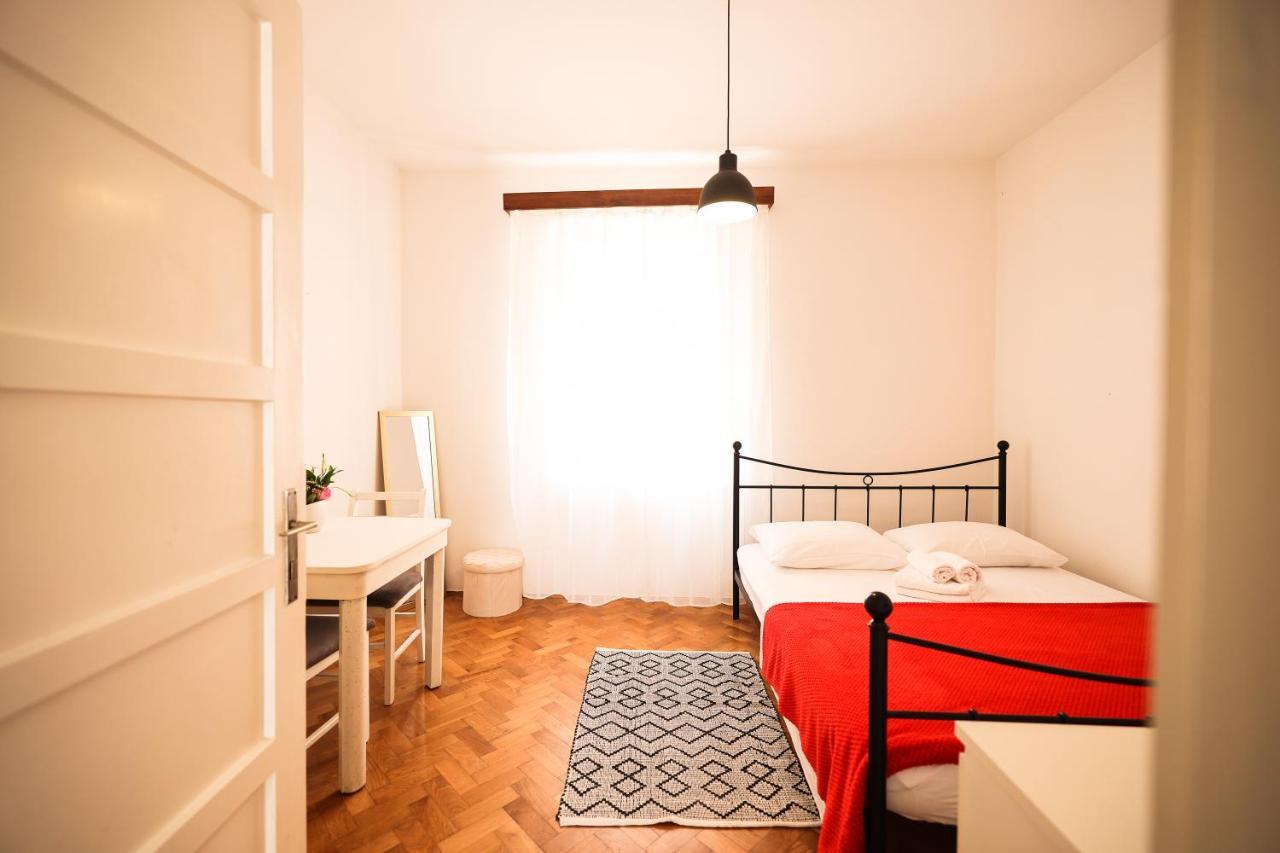 Cozy Studio Apartments In City Centar Stosija 扎达尔 外观 照片