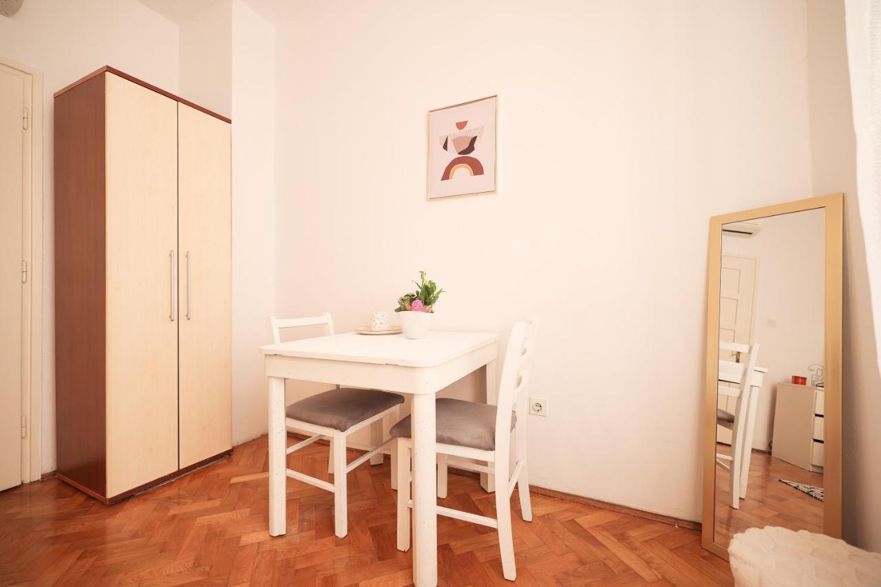 Cozy Studio Apartments In City Centar Stosija 扎达尔 外观 照片