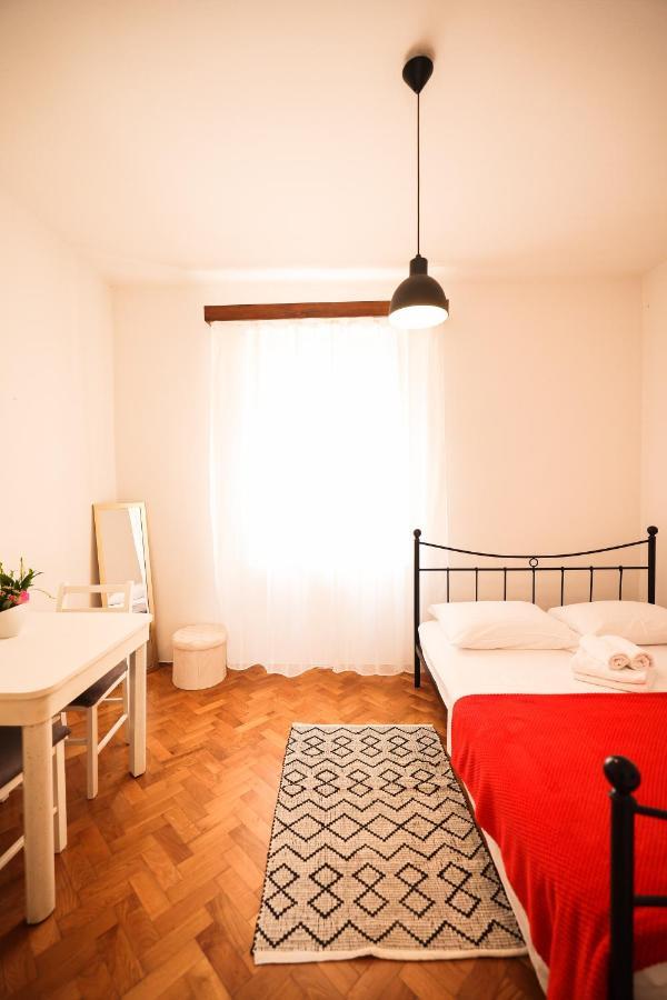 Cozy Studio Apartments In City Centar Stosija 扎达尔 外观 照片