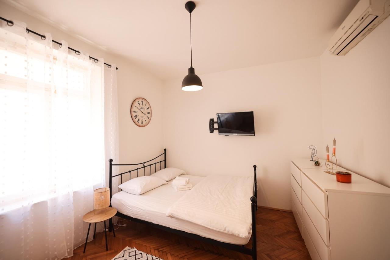 Cozy Studio Apartments In City Centar Stosija 扎达尔 外观 照片